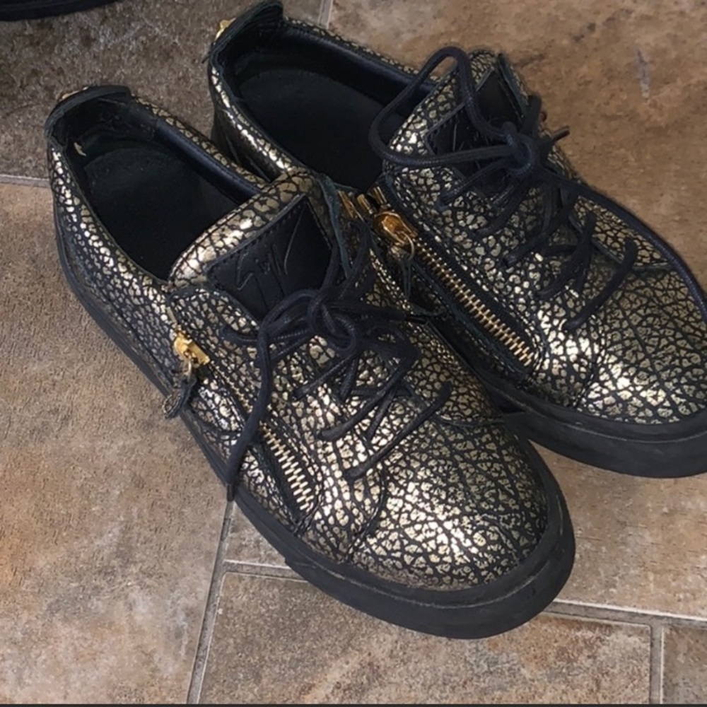 Giuseppe sneakers
